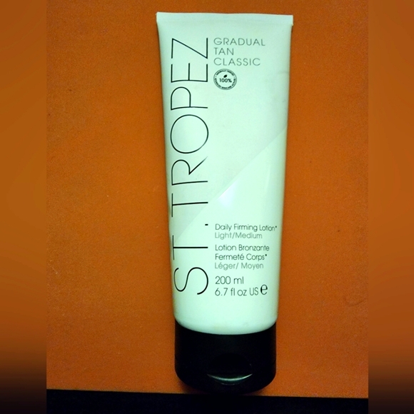 St. Tropez Gradual Tan daily firming lotion - Picture 6 of 6